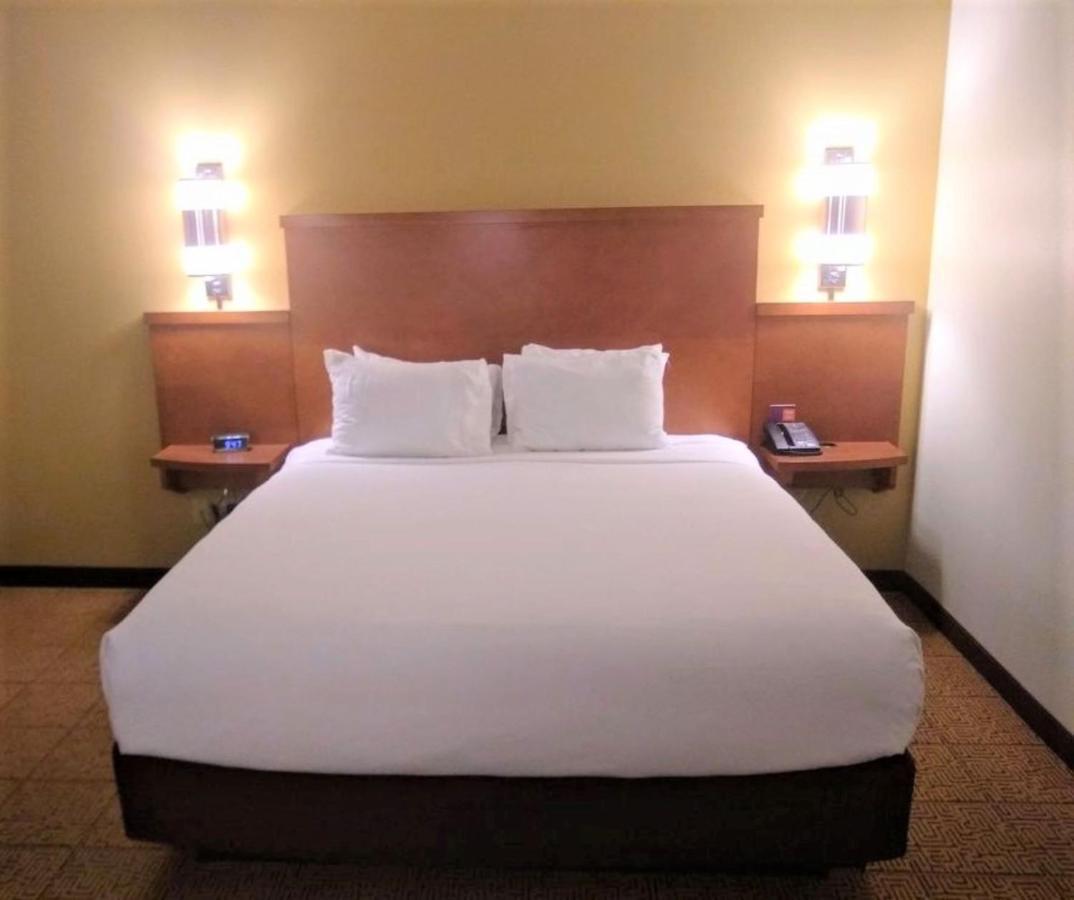 Hyatt Place Des Moines Downtown Extérieur photo