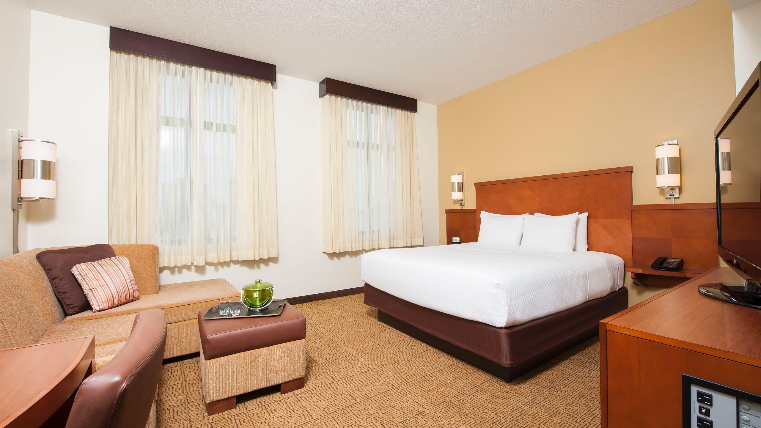 Hyatt Place Des Moines Downtown Extérieur photo