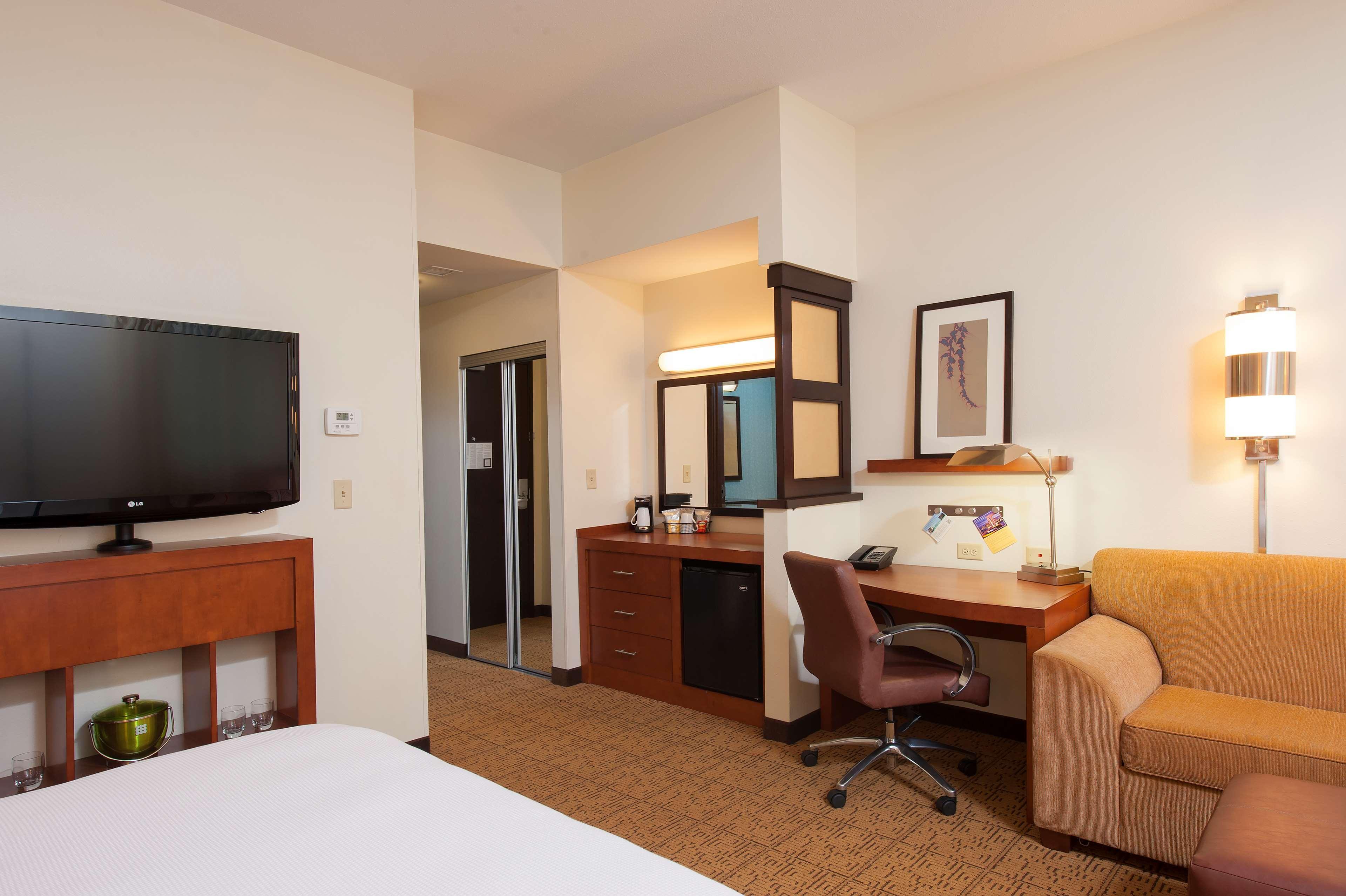 Hyatt Place Des Moines Downtown Extérieur photo