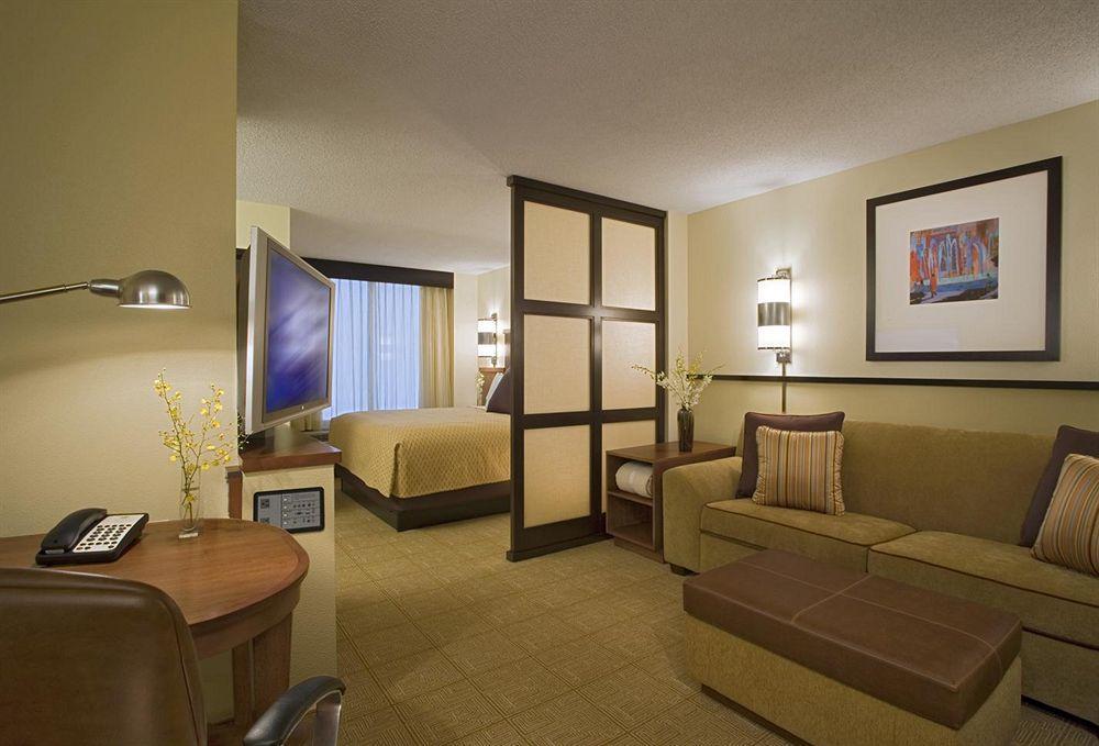 Hyatt Place Des Moines Downtown Chambre photo