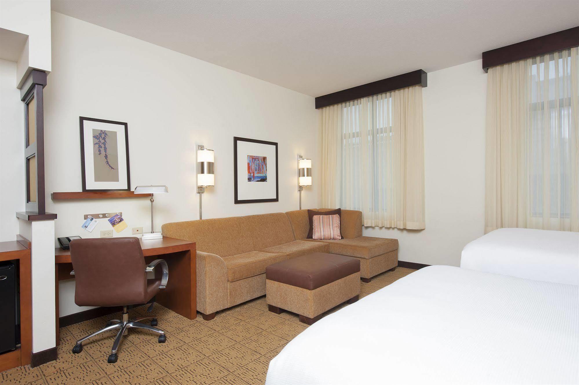 Hyatt Place Des Moines Downtown Extérieur photo
